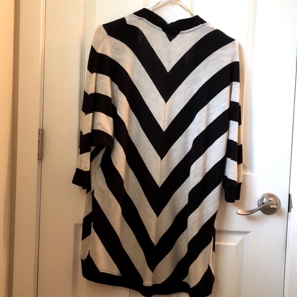 Xhilaration Long Open Front Cardigan w/ 3/4 Sleeves - Picture 2 of 4